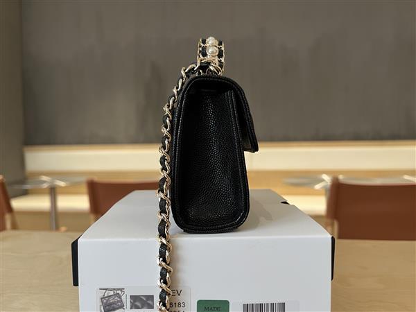 2026131222327623 530